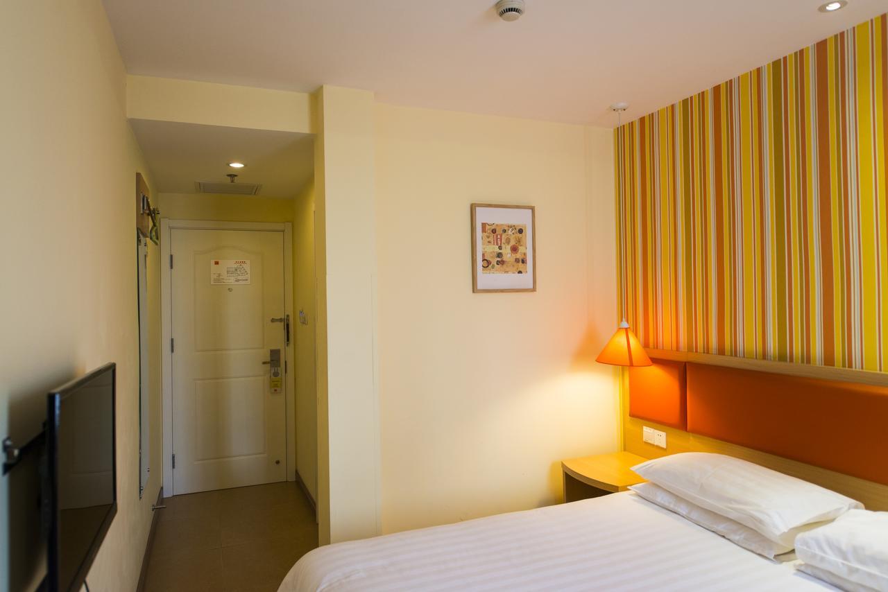 Home Inn Shanghai Daning International Guangzhong Road Circus City Exteriér fotografie